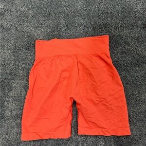 Fitois Orange High-Waisted Shorts